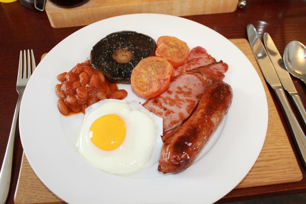 The Battledown Hotel Cheltenham Bagian luar foto