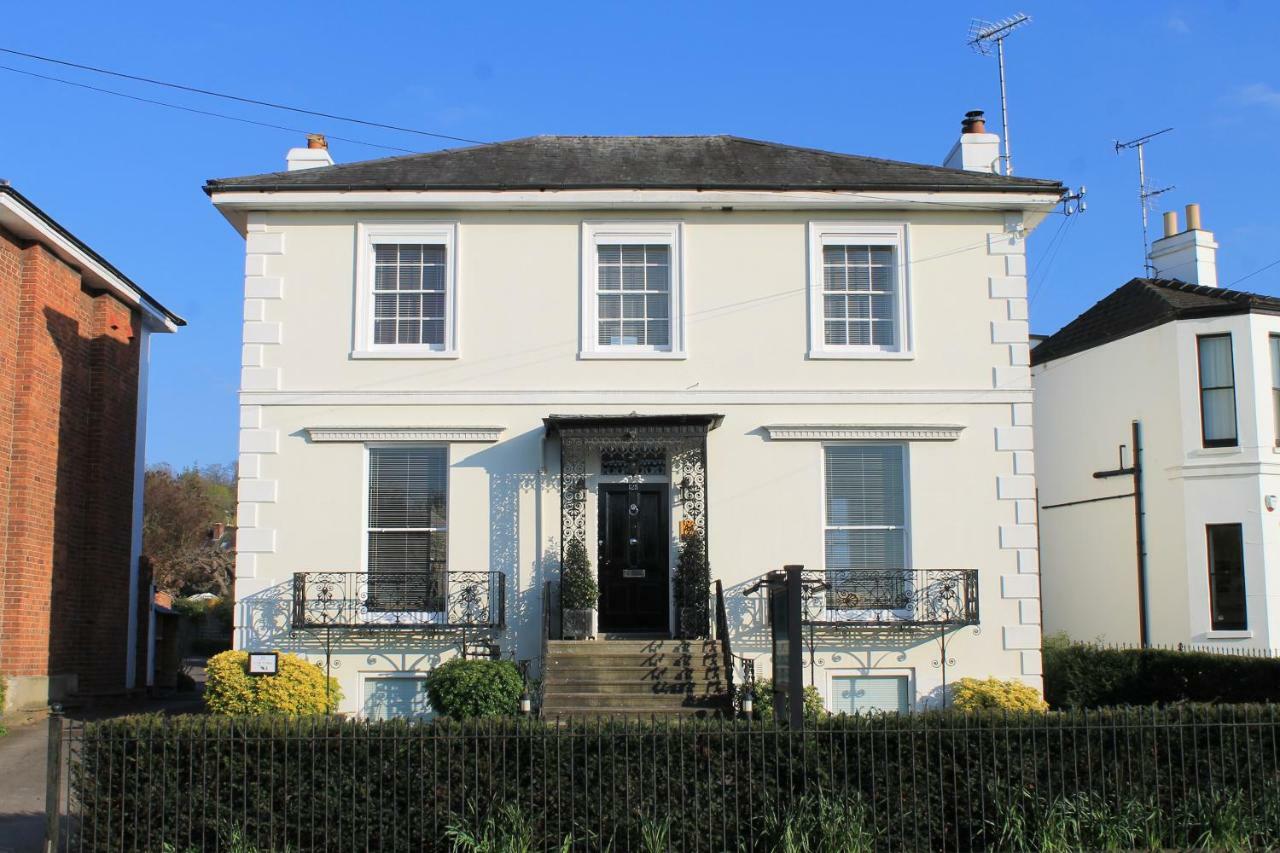 The Battledown Hotel Cheltenham Bagian luar foto